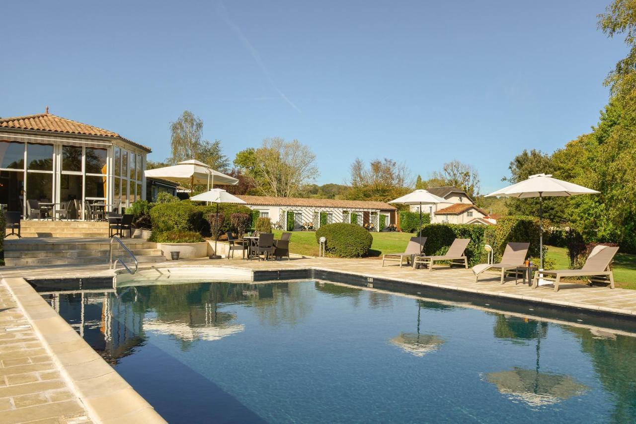Logis Hotel Val De Vienne Le Vigeant Exterior photo